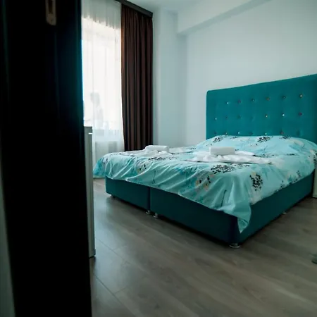 Summerland Apartament 马马亚